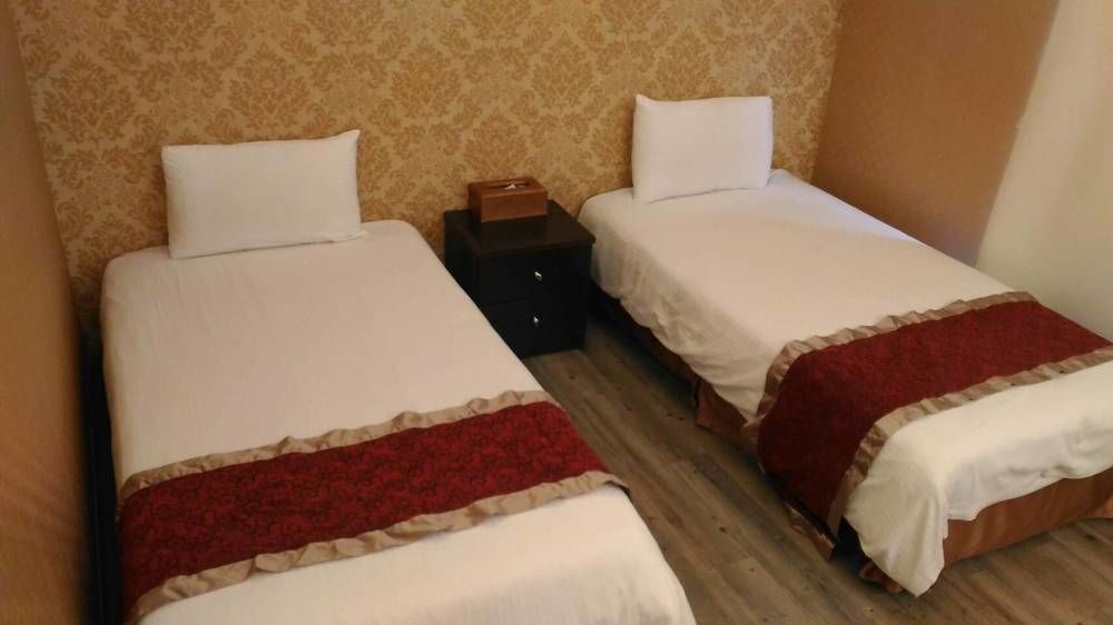 Empire Pacific Castle Hotel Yangmei Bagian luar foto