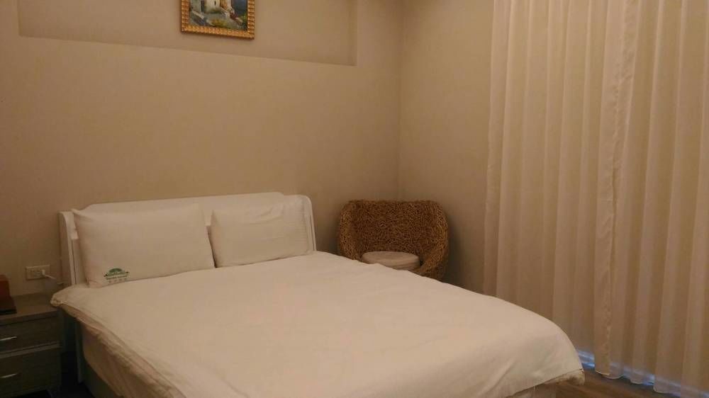 Empire Pacific Castle Hotel Yangmei Bagian luar foto