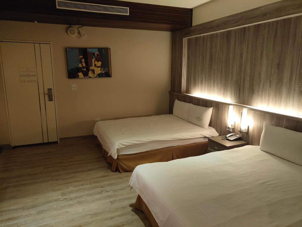 Empire Pacific Castle Hotel Yangmei Bagian luar foto
